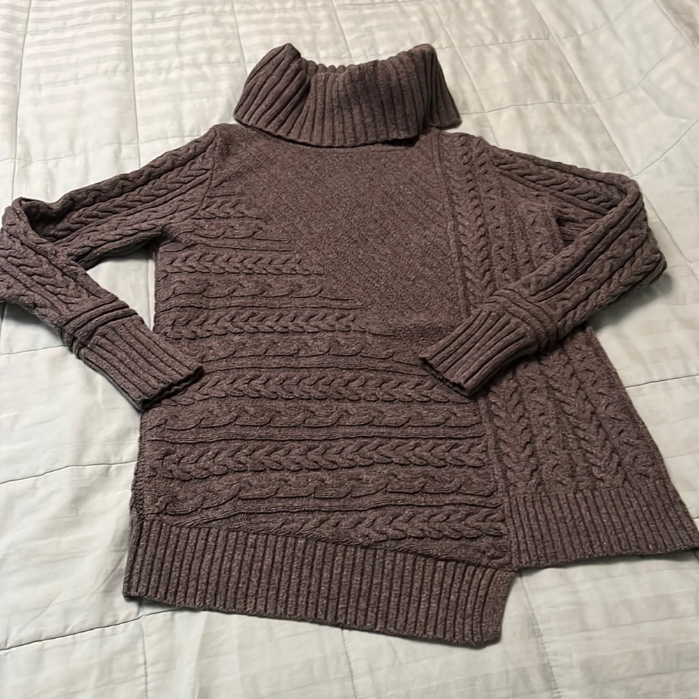 L.L Bean ladies wool blend sweater